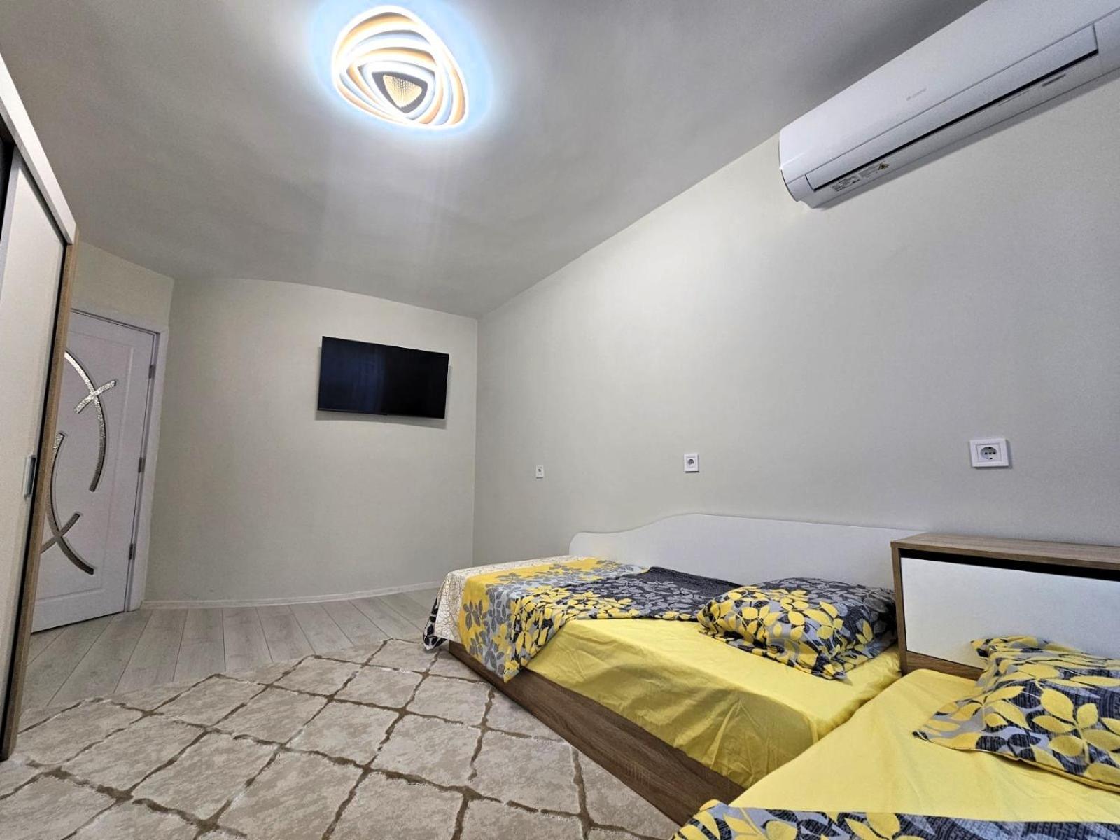Apartment Bohemi With Free Parking Burgas City Eksteriør billede
